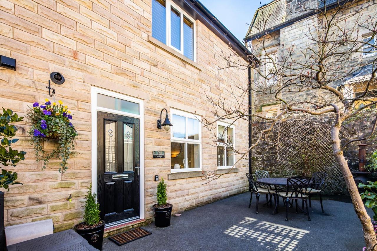Buxton Centre Cosy Cottage With Free Secure Parking 外观 照片