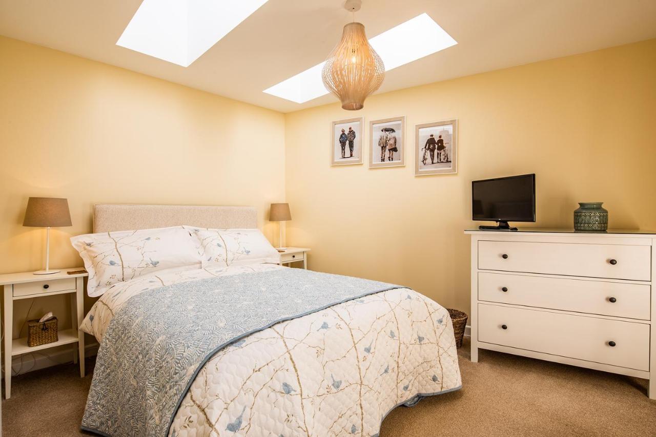 Buxton Centre Cosy Cottage With Free Secure Parking 外观 照片