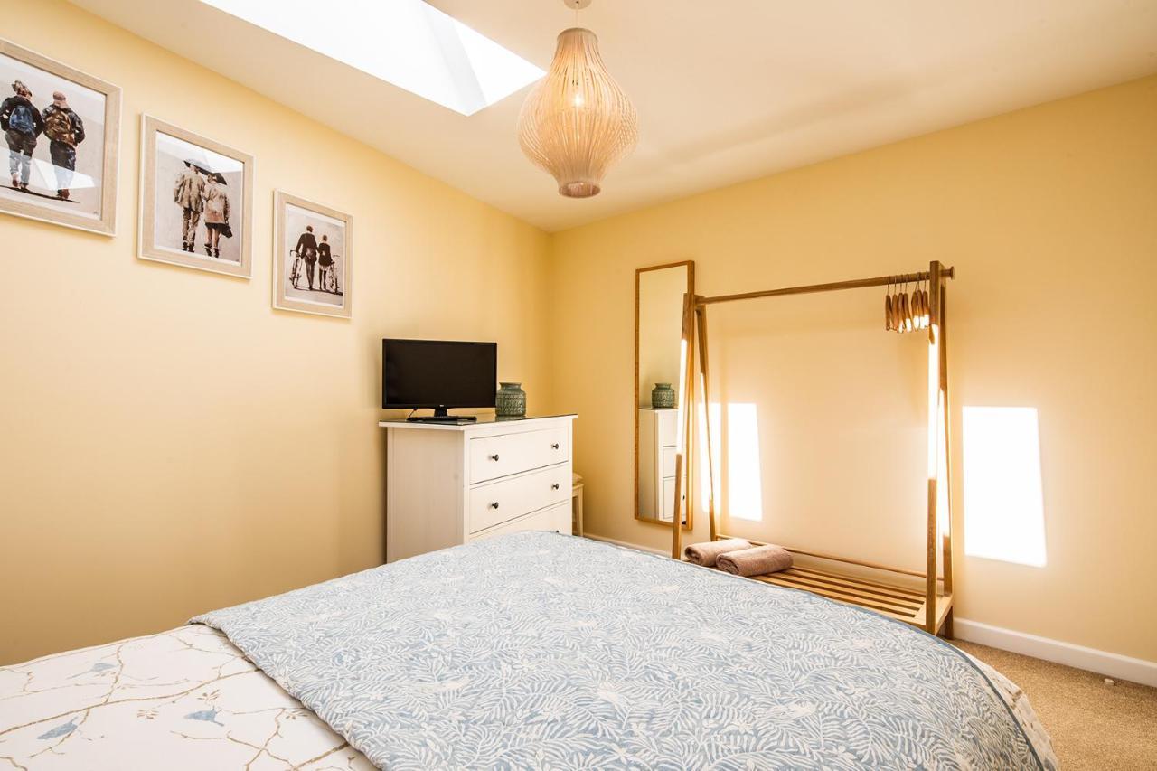 Buxton Centre Cosy Cottage With Free Secure Parking 外观 照片